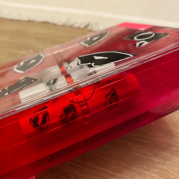 NEW, in CUTE BOX, with PULL UP LID! 3 NEW GORGEOUS LIPSTICKS! ππππ - Picture 4 of 10